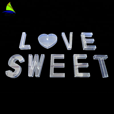 Clear Acrylic Flower Rose Box Customized Thickness With &quot;Love Sweet&quot; Letter